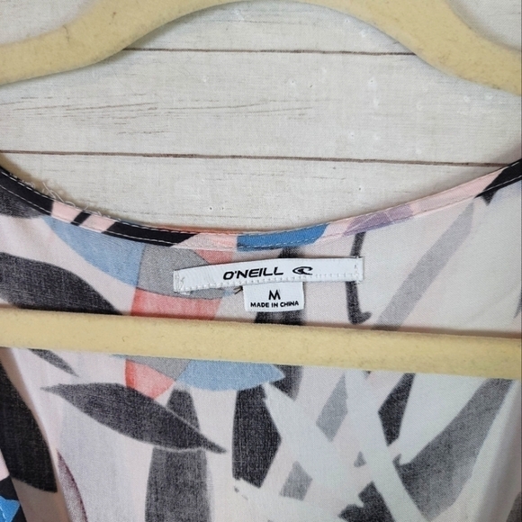 O’Neill Carina Wrap Leaf Print Multi Colored Midi Dress, sz Medium - Picture 5 of 15